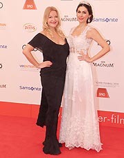 Barbara Osthoff, Jeannette Graf auf dem Red Carpet @ Deutscher Filmball 2019 (©Foto. Martin Schmitz)